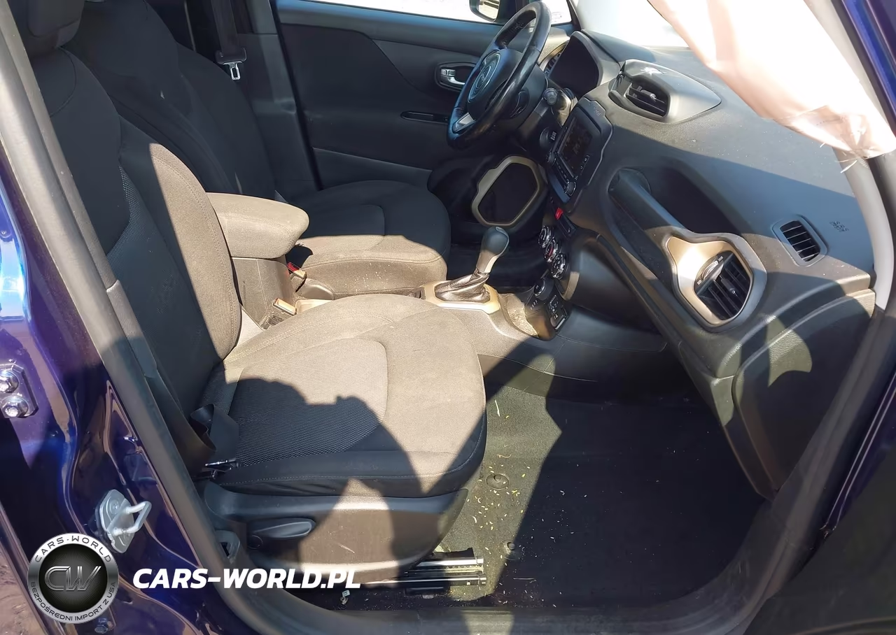 2016 Jeep Renegade Latitude VIN:ZACCJBBT3GPE12351 - 5