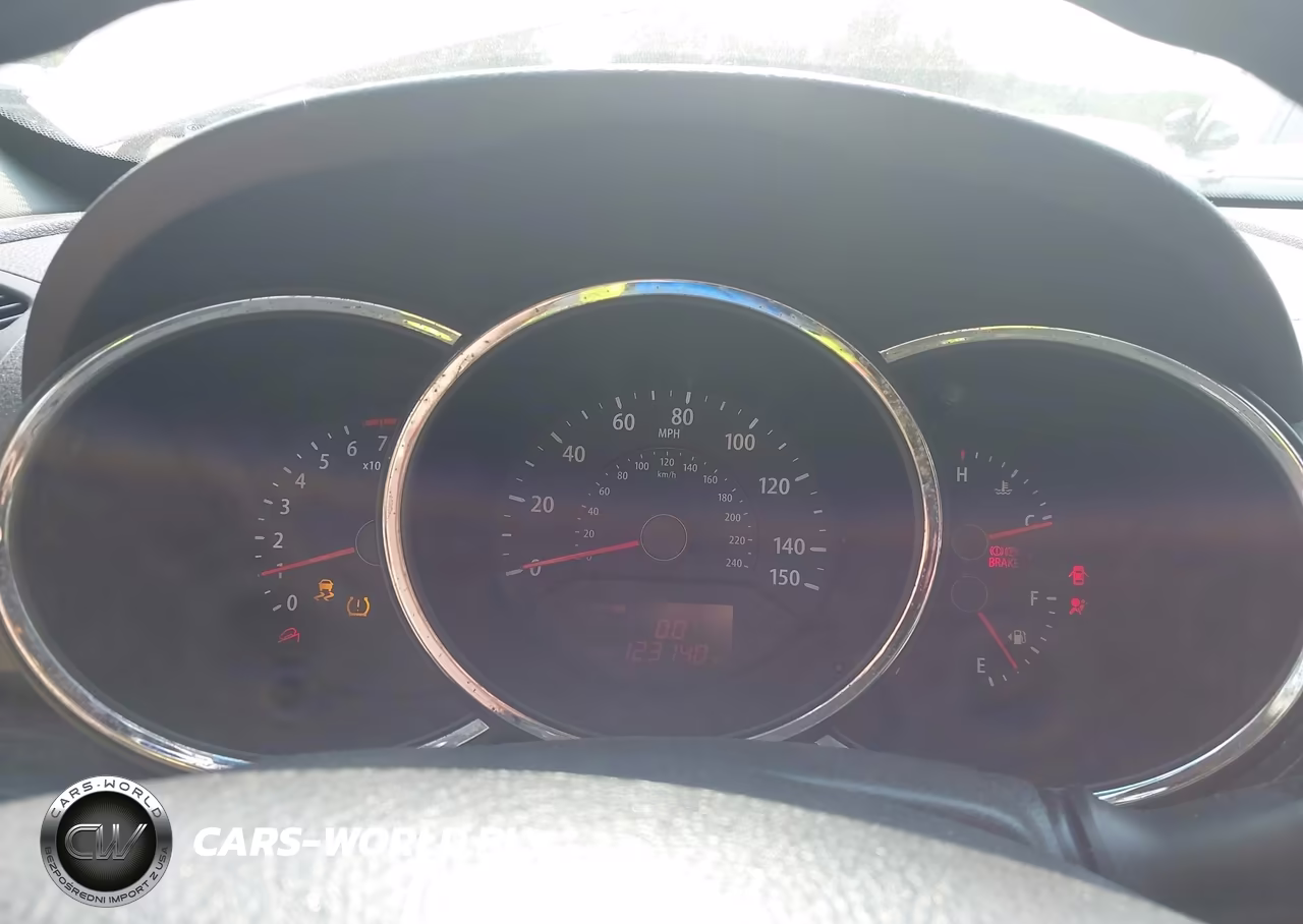 2011 Kia Sorento VIN:5XYKT3A10BG145514 - 7