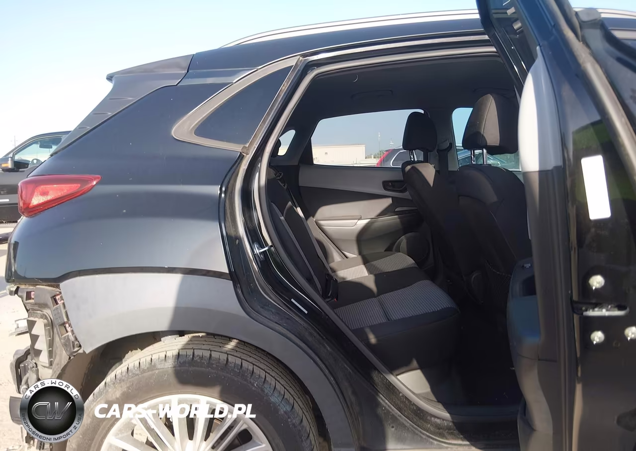 2018 Hyundai Kona Sel VIN:KM8K22AA7JU103542 - 8