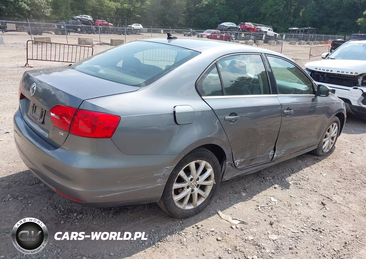 2014 Volkswagen Jetta 1.8T Se VIN:3VWD17AJ6EM277624 - 4