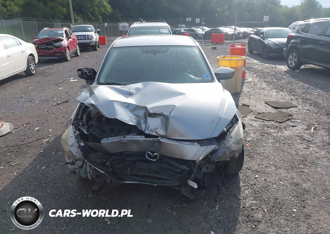 2016 Mazda Mazda3 I Sport VIN:JM1BM1U71G1311080 - 12
