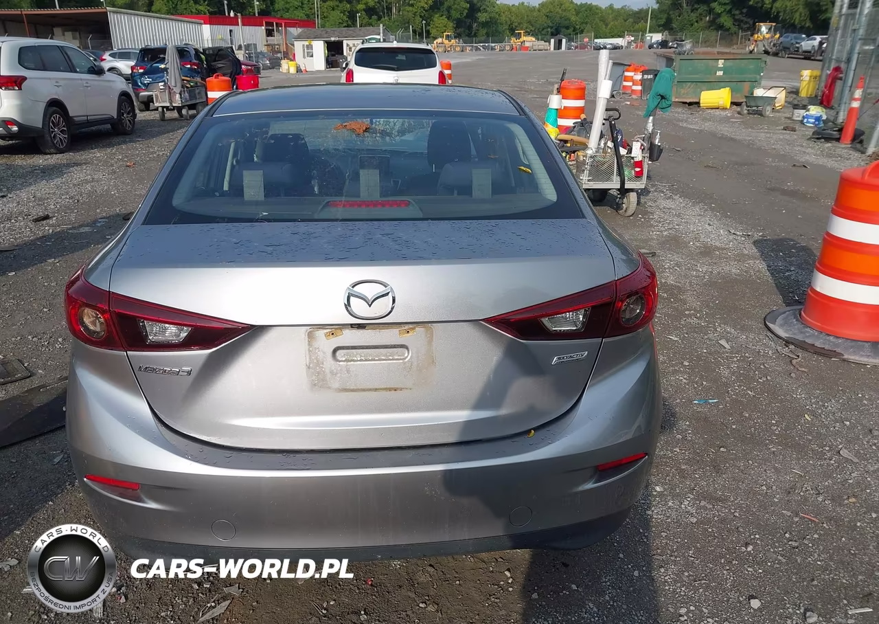 2016 Mazda Mazda3 I Sport VIN:JM1BM1U71G1311080 - 16