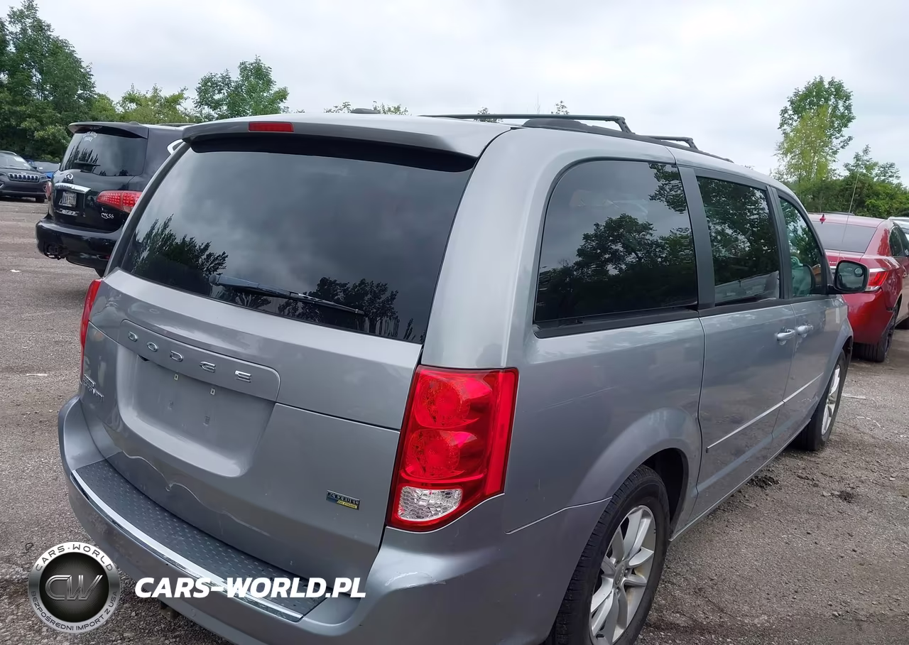 2013 Dodge Grand Caravan Sxt VIN:2C4RDGCG3DR669260 - 4