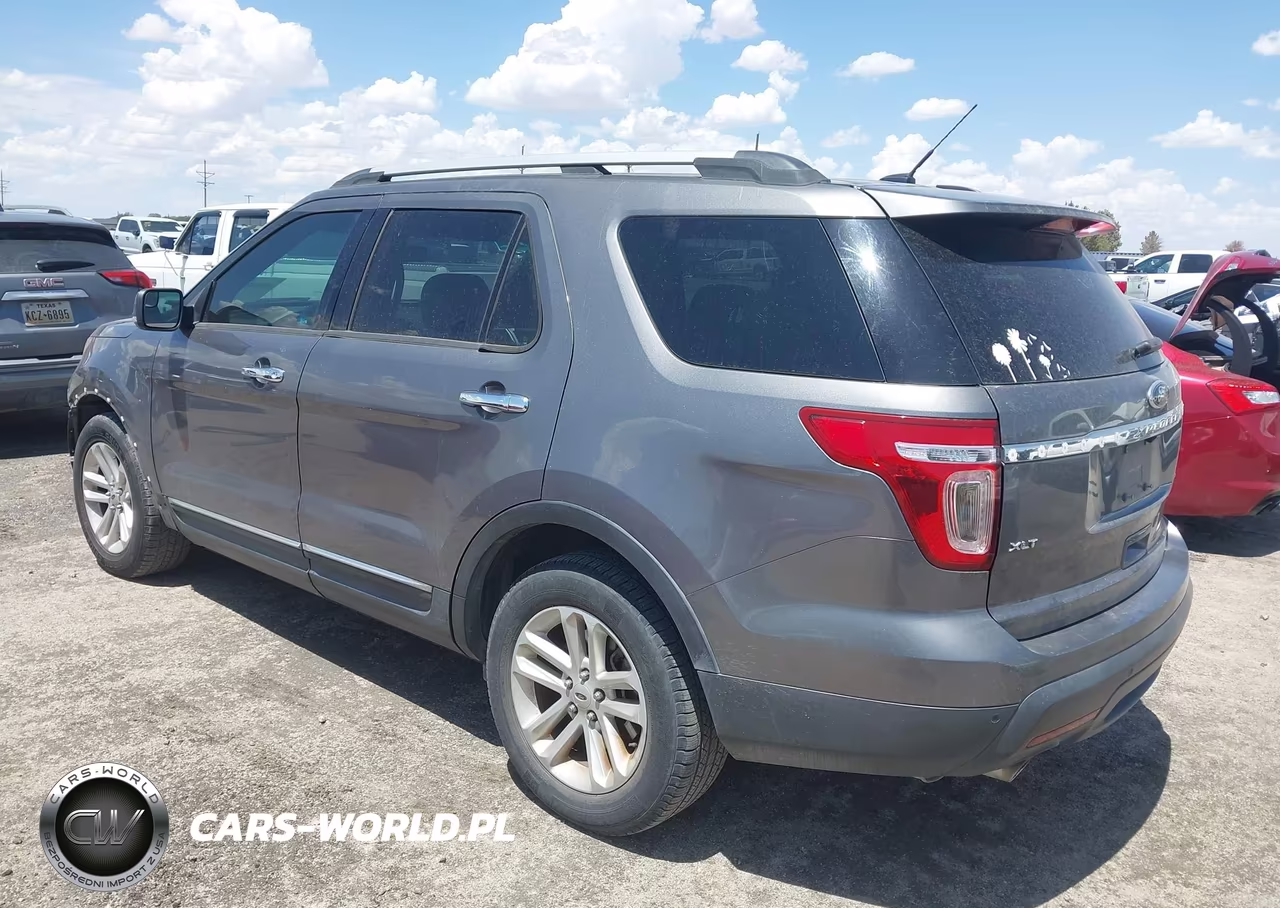 2014 Ford Explorer Xlt VIN:1FM5K7D85EGA58981 - 3