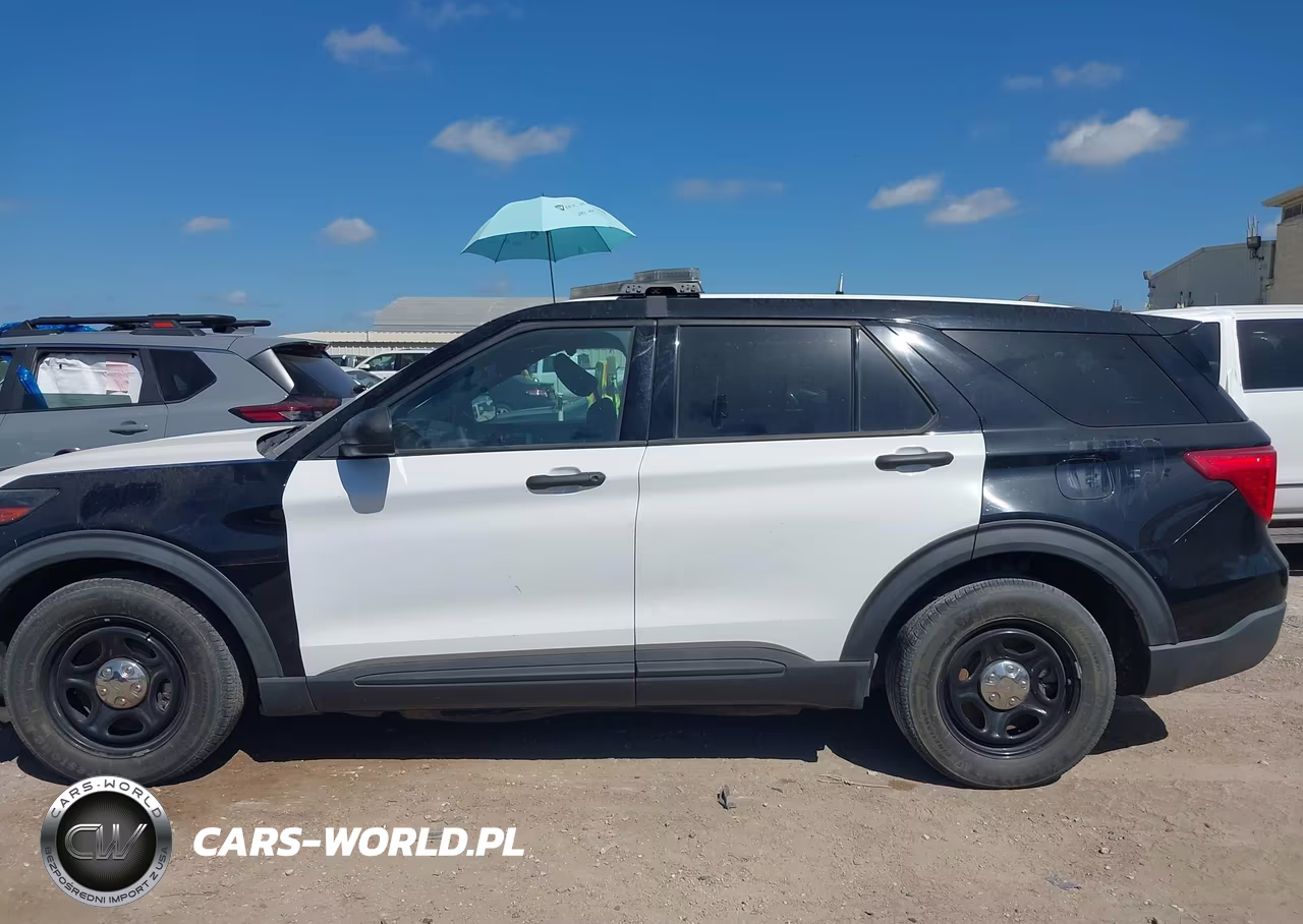 2021 Ford Police Interceptor Utility VIN:1FM5K8AB3MGA24736 - 14