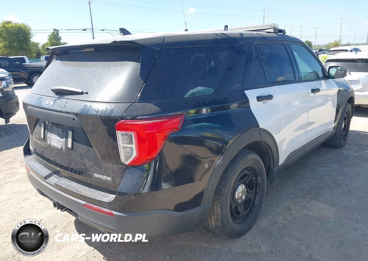 2021 Ford Police Interceptor Utility VIN:1FM5K8AB3MGA24736 - 4