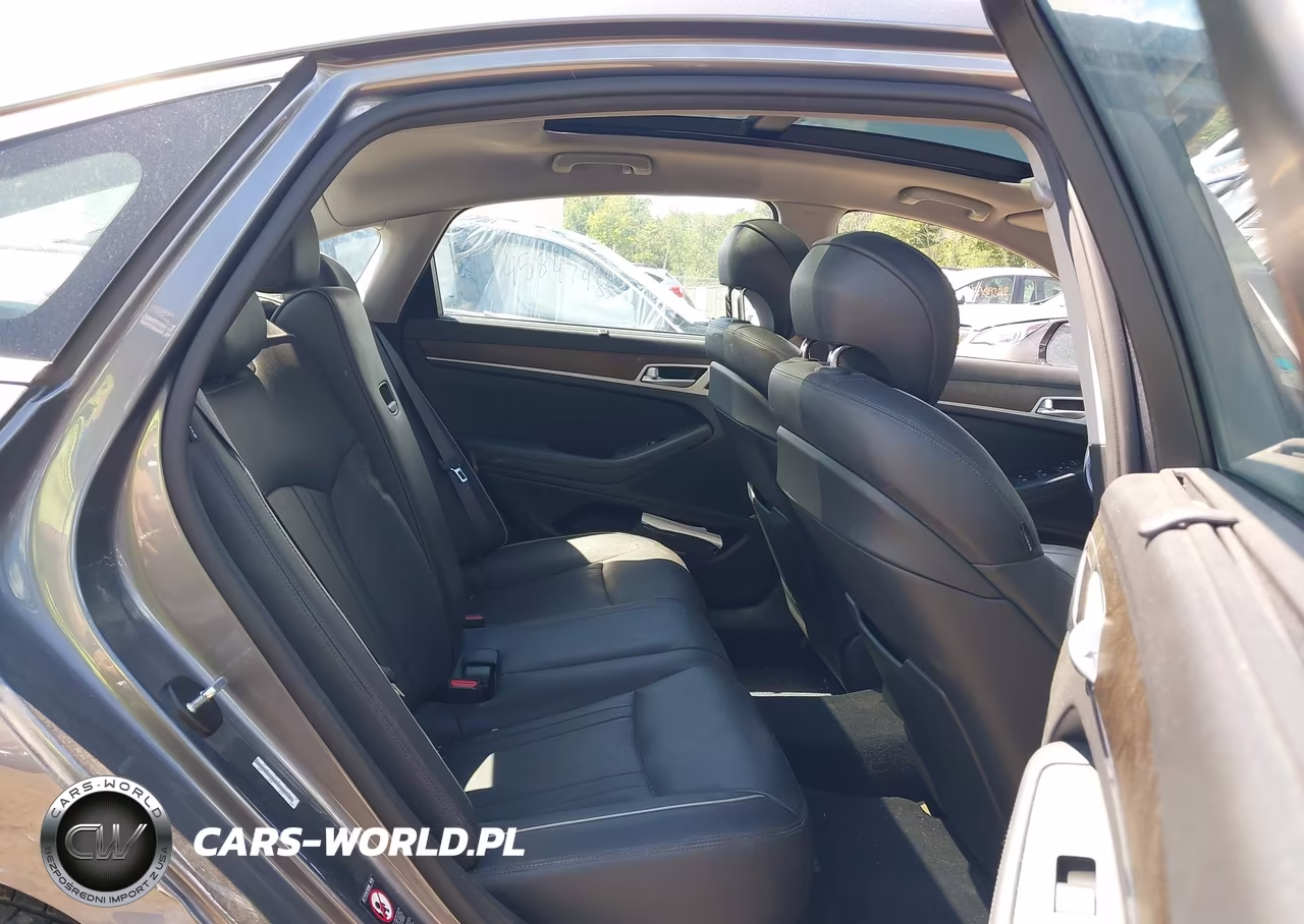 2015 Hyundai Genesis 3.8 VIN:KMHGN4JE4FU069112 - 8