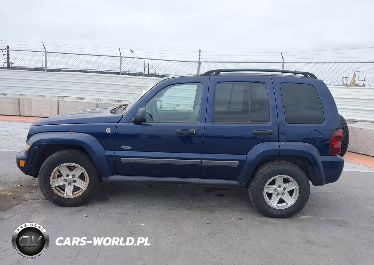 2007 Jeep Liberty Sport VIN:1J4GL48K67W566961 - 14