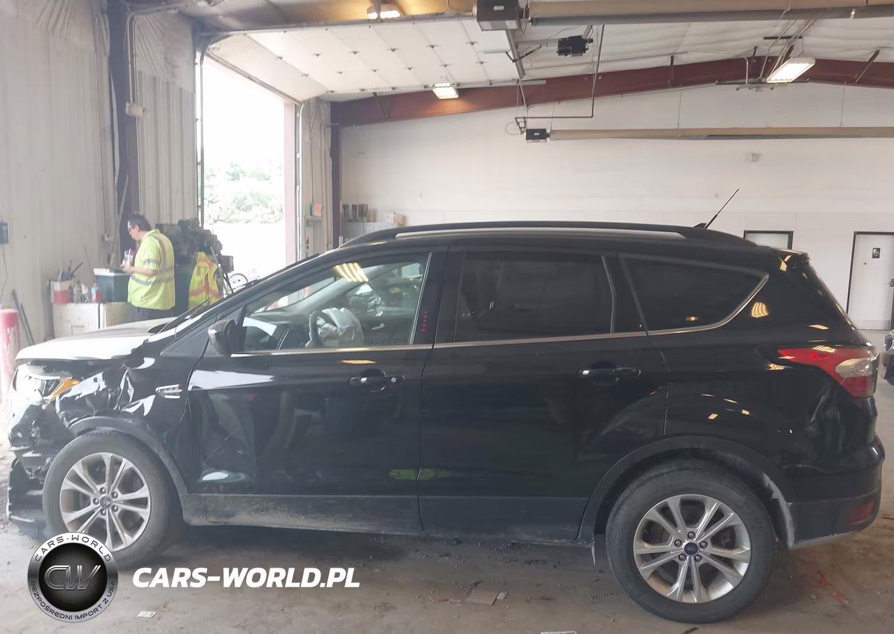 2018 Ford Escape Se VIN:1FMCU9GD8JUB71597 - 14