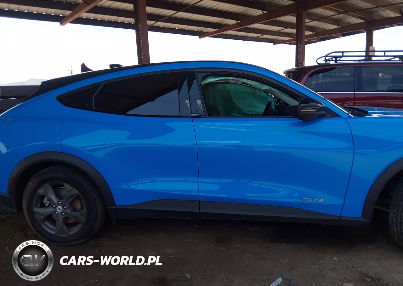 2023 Ford Mustang Mach-E Select VIN:3FMTK1R49PMA62308 - 13