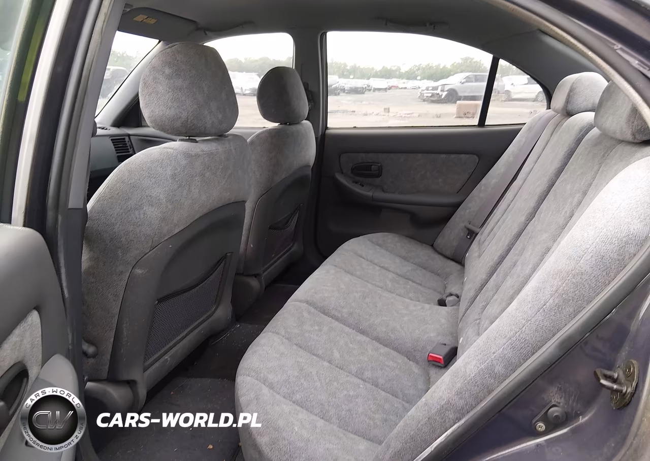 2002 Hyundai Elantra Gls VIN:KMHDN45DX2U342195 - 8