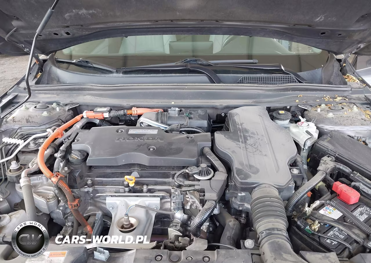 2020 Honda Accord Hybrid Touring VIN:1HGCV3F90LA013157 - 10