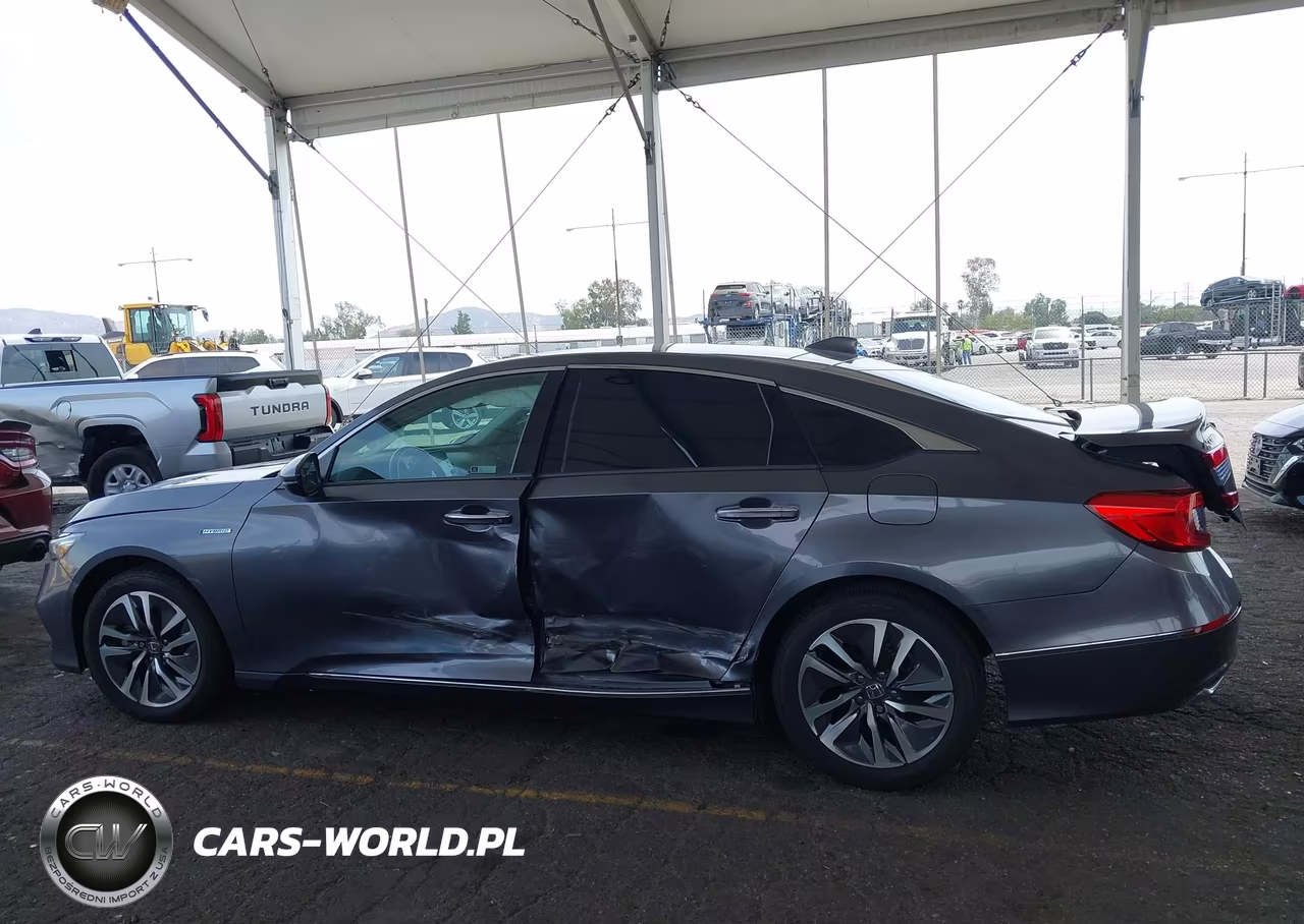 2020 Honda Accord Hybrid Touring VIN:1HGCV3F90LA013157 - 14