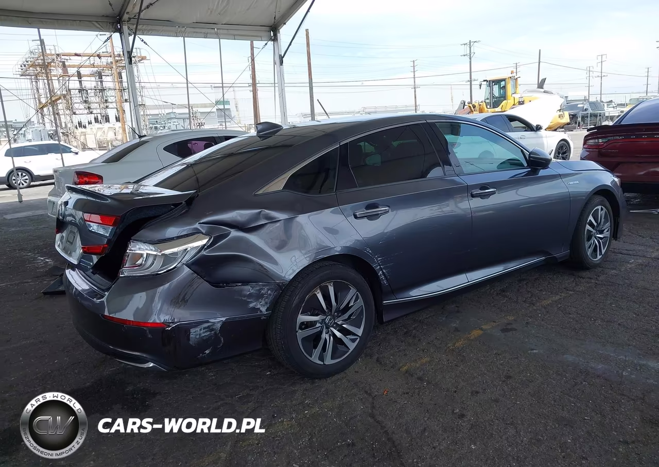 2020 Honda Accord Hybrid Touring VIN:1HGCV3F90LA013157 - 4