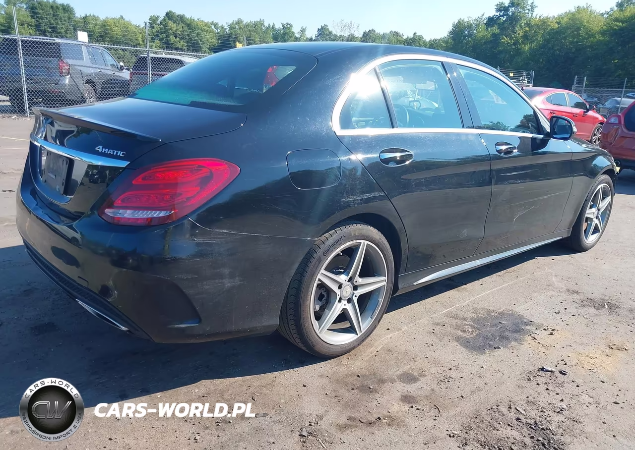 2015 Mercedes-Benz C 300 Sport 4Matic VIN:55SWF4KB8FU051088 - 4