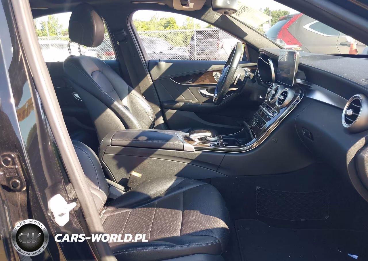 2015 Mercedes-Benz C 300 Sport 4Matic VIN:55SWF4KB8FU051088 - 5