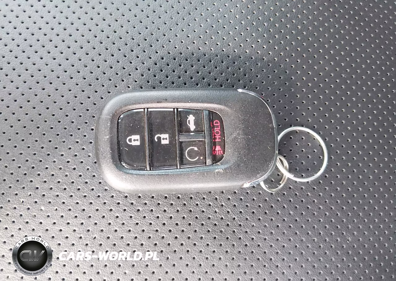 2023 Honda Accord Hybrid Ex-L VIN:1HGCY2F66PA047102 - 11