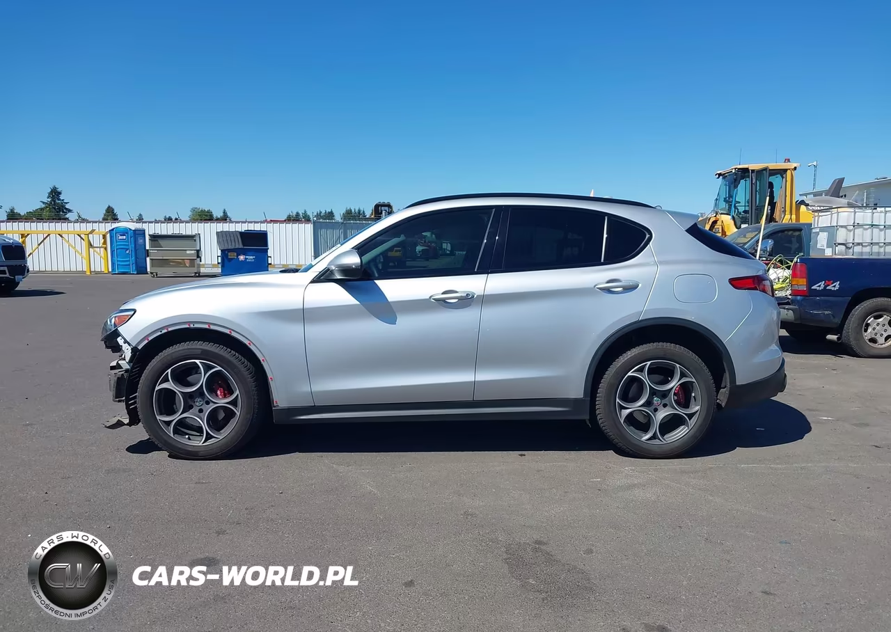 2018 Alfa Romeo Stelvio Sport Awd VIN:ZASFAKPN7J7B75169 - 14