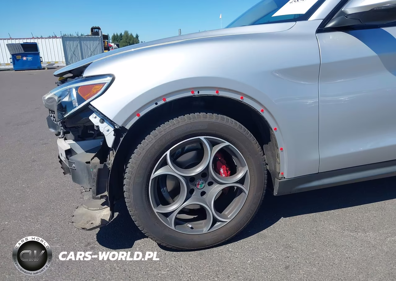 2018 Alfa Romeo Stelvio Sport Awd VIN:ZASFAKPN7J7B75169 - 17