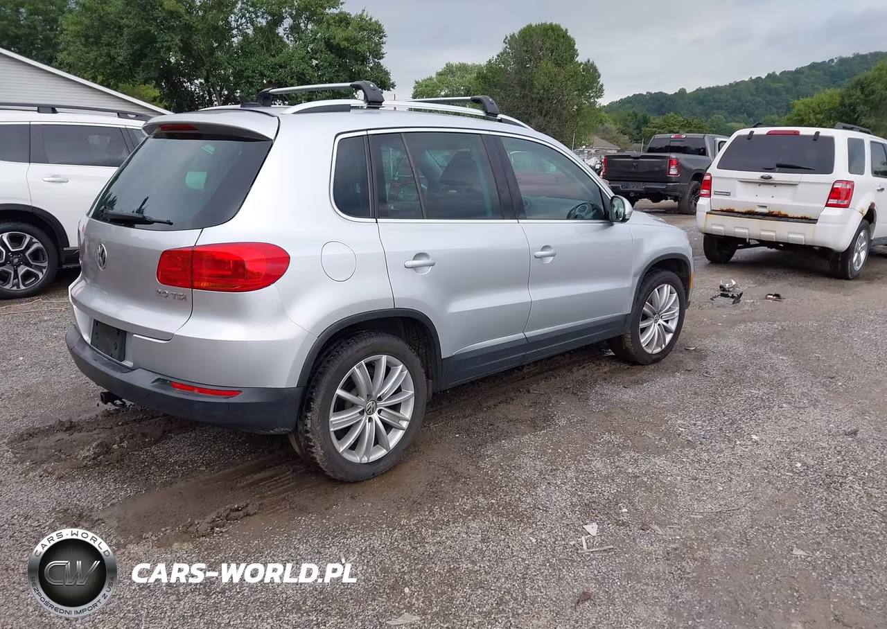 2012 Volkswagen Tiguan Se VIN:WVGAV7AX9CW602869 - 4