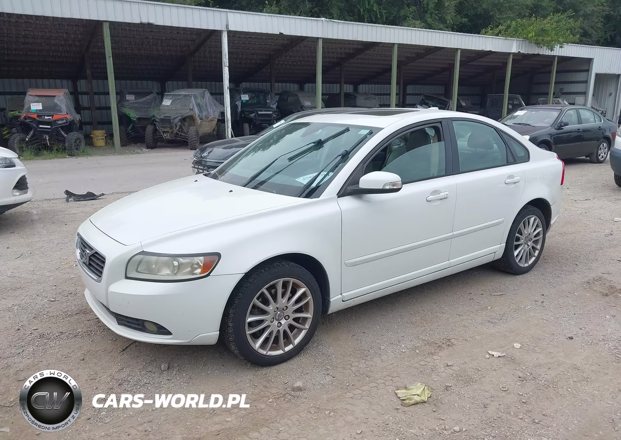2008 Volvo S40 2.5T-2.5T W-Snrf VIN:YV1MH672282401385 - 2