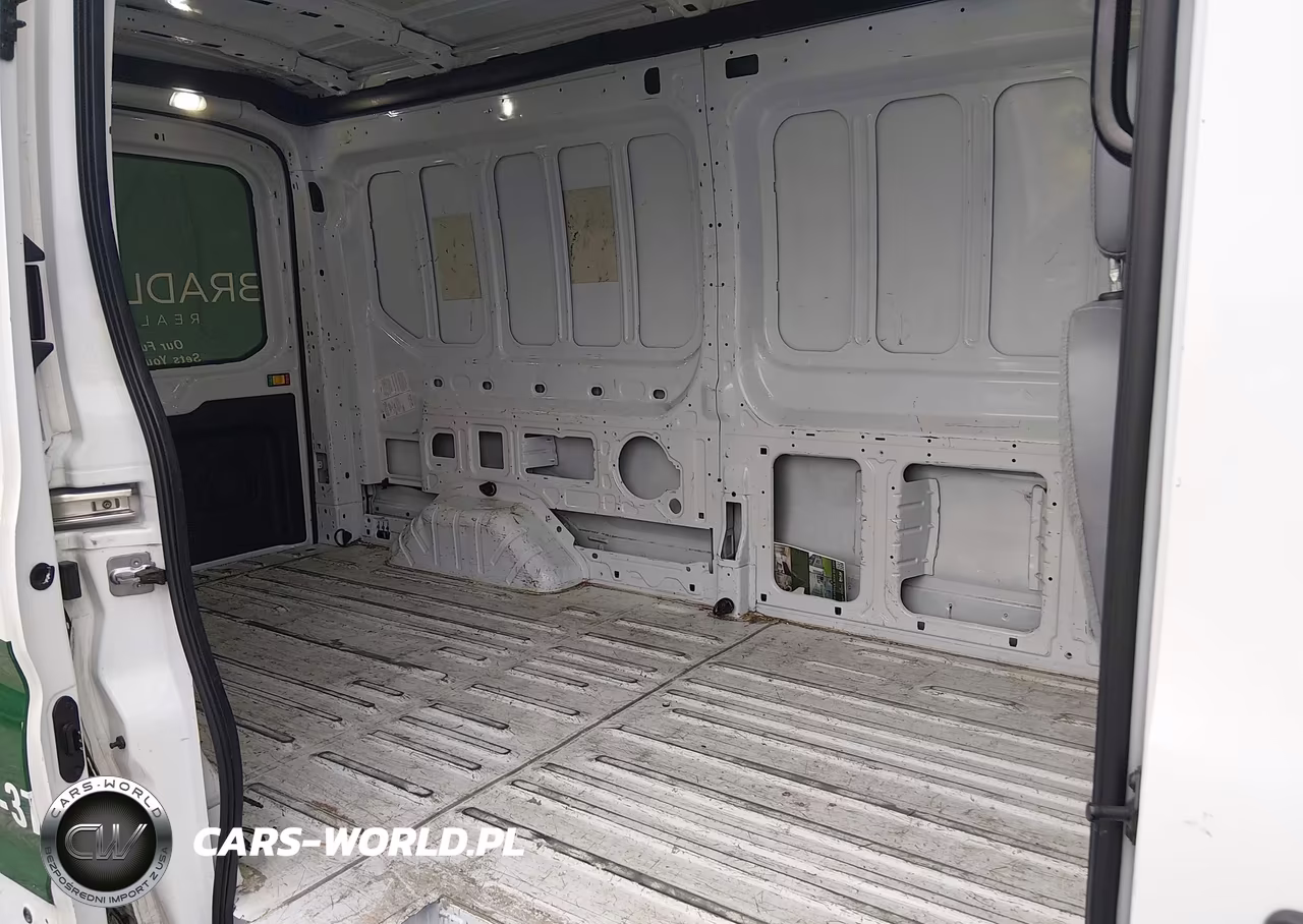 2018 Ford Transit-150 VIN:1FTYE2CM8JKA60953 - 18
