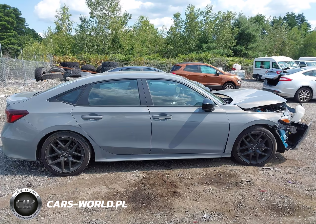 2025 Honda Civic Sport VIN:2HGFE2F55SH558517 - 14