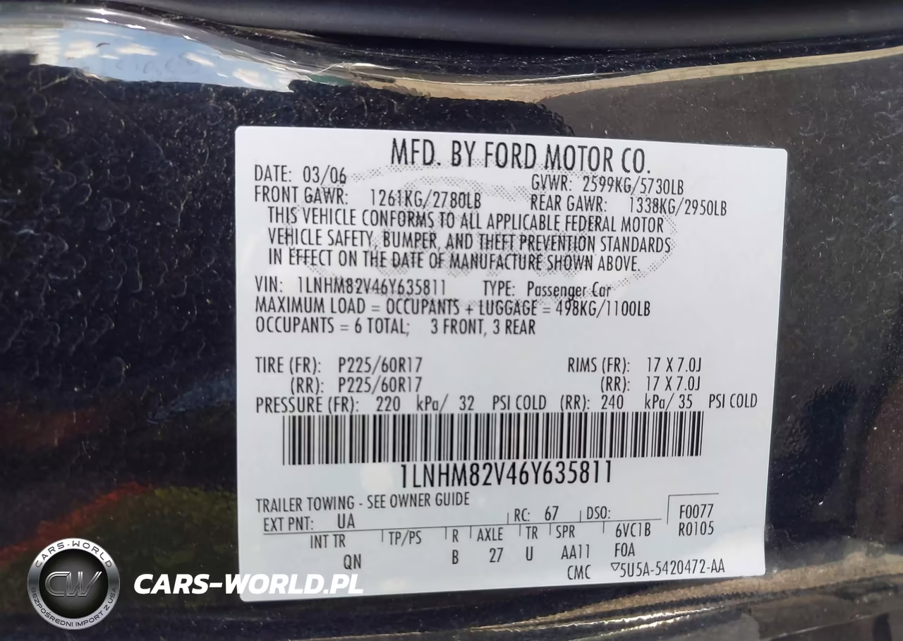 2006 Lincoln Town Car Signature Limited VIN:1LNHM82V46Y635811 - 9