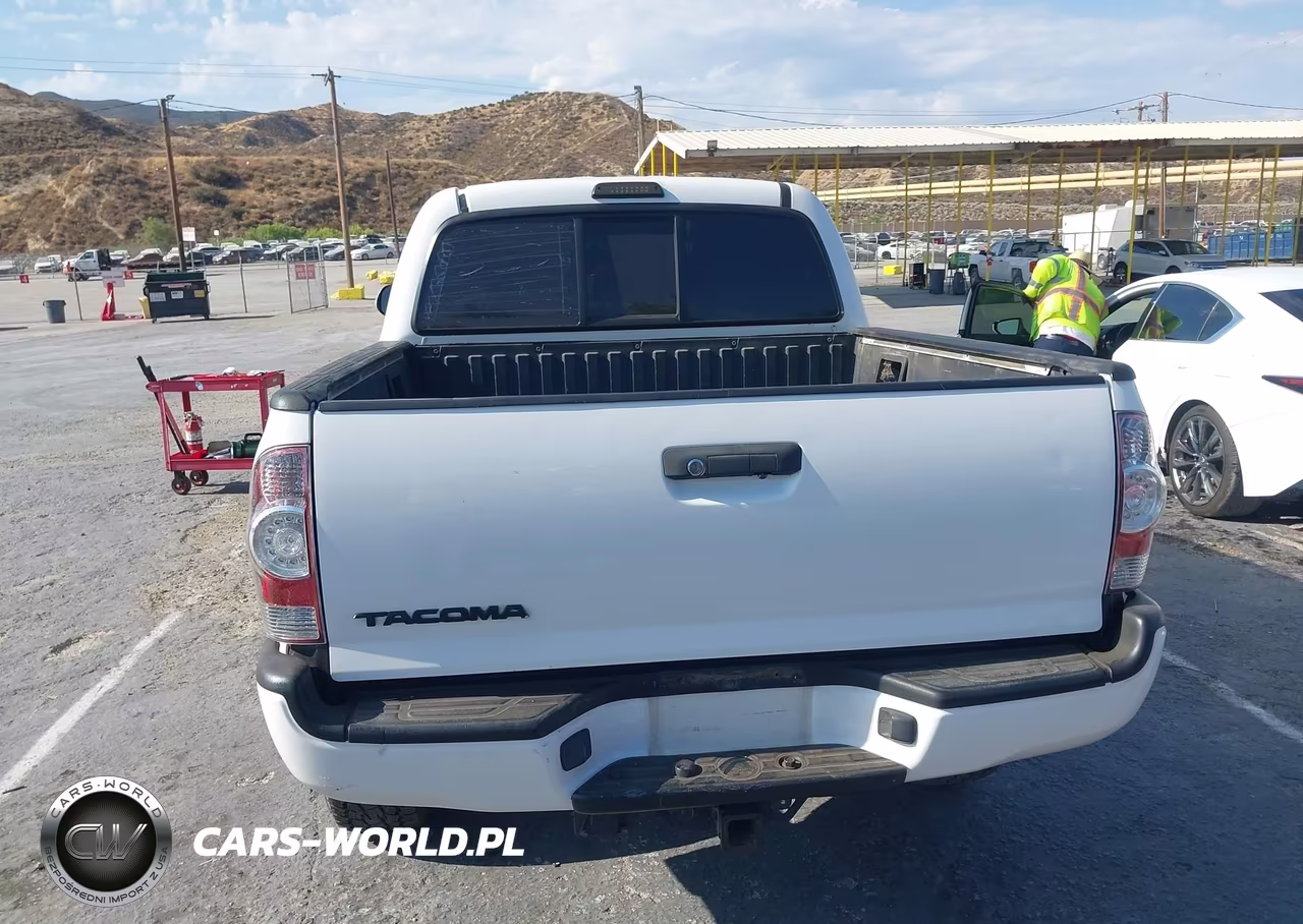 2005 Toyota Tacoma Base V6 VIN:5TELU42N25Z144691 - 16