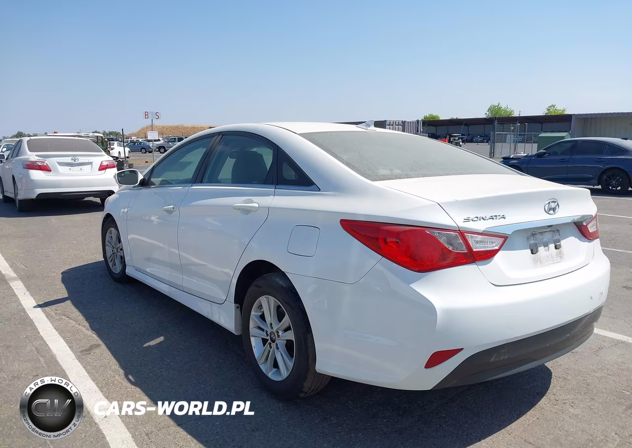 2014 Hyundai Sonata Gls VIN:5NPEB4AC3EH843006 - 3