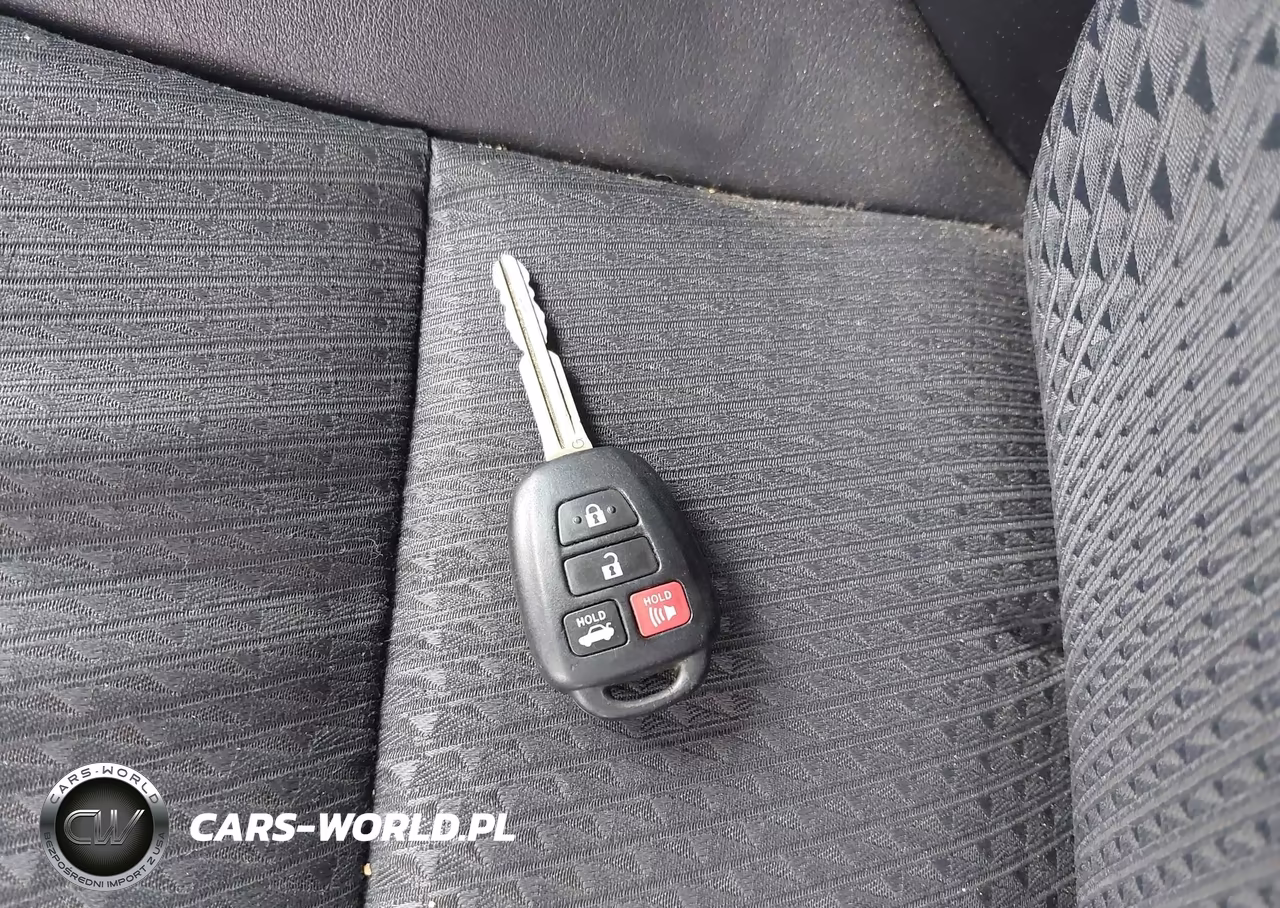2014 Toyota Camry Se Sport VIN:4T1BF1FK1EU470569 - 11