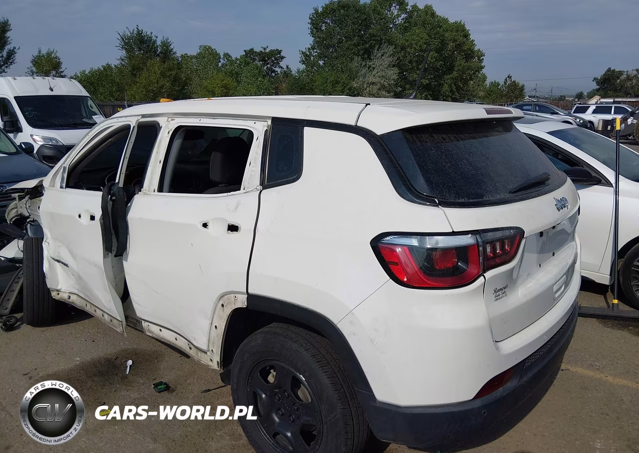 2017 Jeep New Compass Sport Fwd VIN:3C4NJCAB8HT661049 - 3