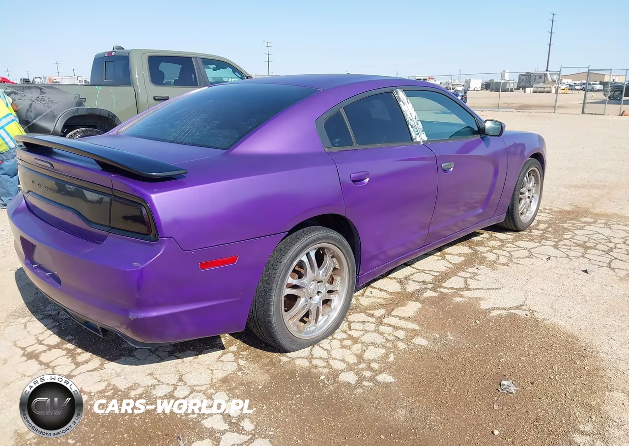 2011 Dodge Charger VIN:2B3CL3CG3BH534821 - 4