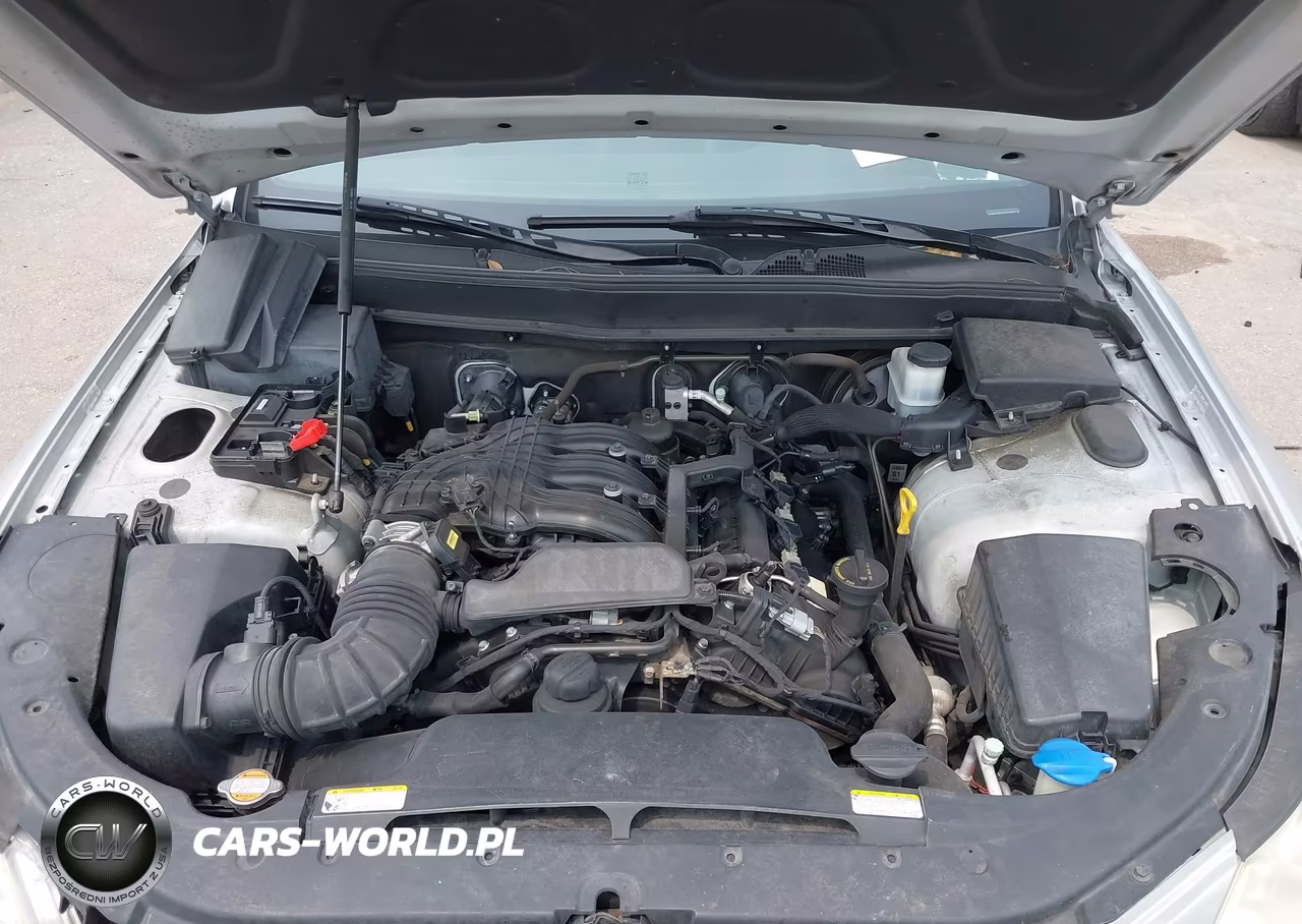 2009 Hyundai Genesis 3.8 VIN:KMHGC46E99U025951 - 10
