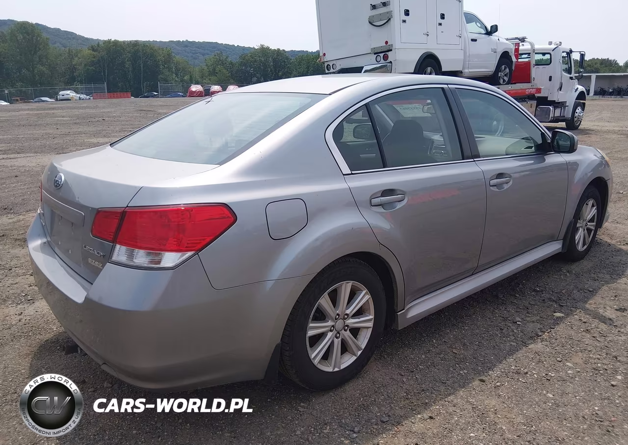 2011 Subaru Legacy 2.5I Premium VIN:4S3BMBC67B3245954 - 4