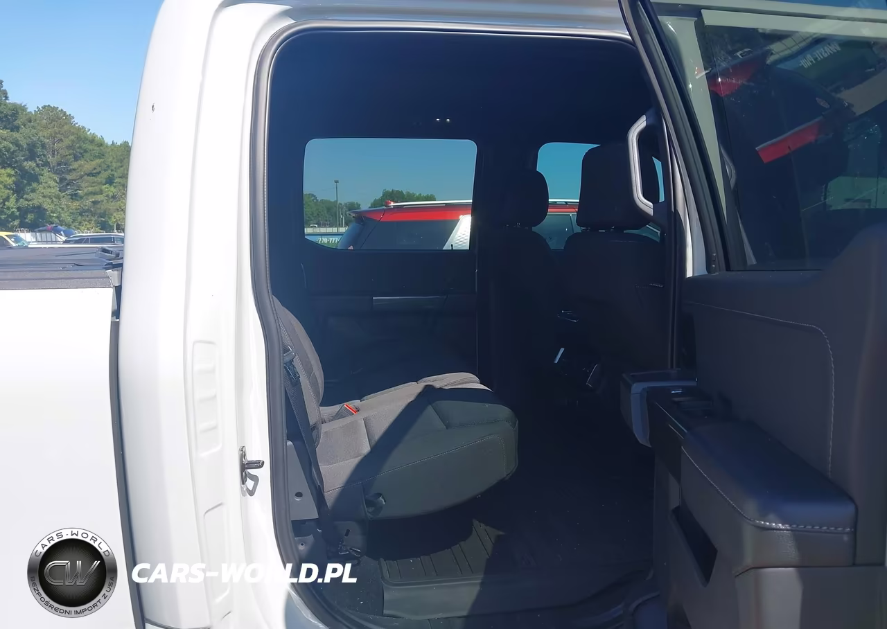 2023 Ford F-150 Xlt VIN:1FTFW1ED2PFC86631 - 8