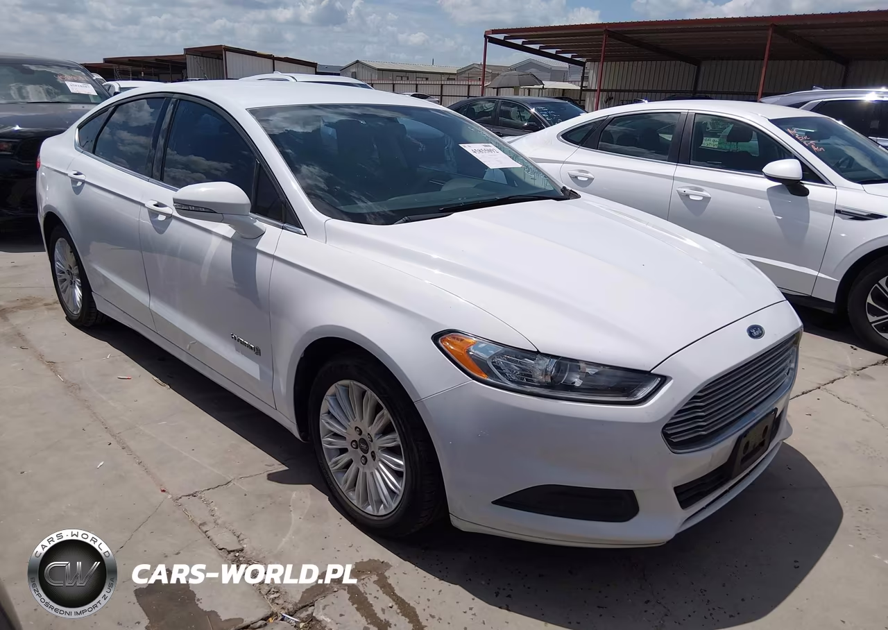 2014 Ford Fusion Hybrid Se – zdjęcie 1 z 11