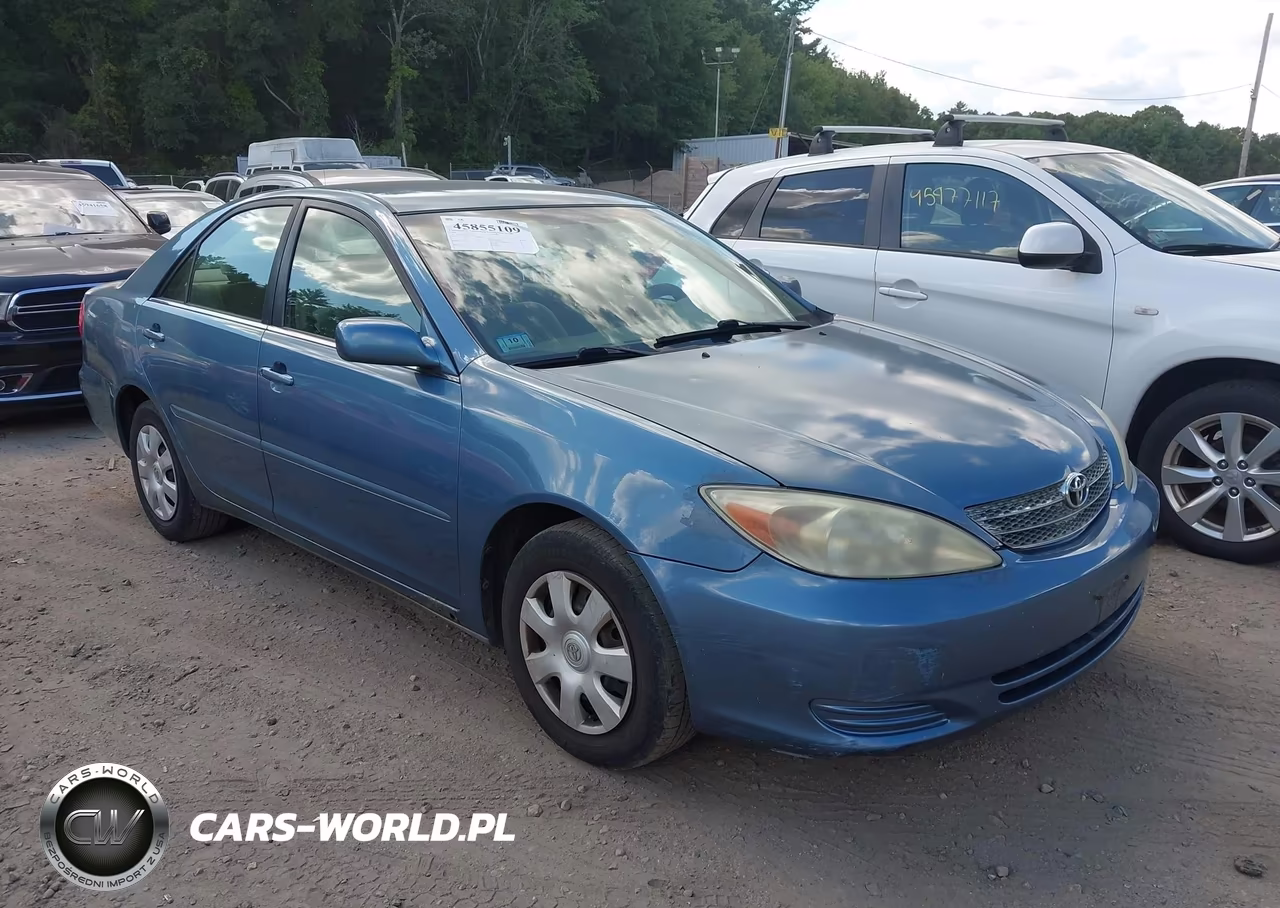 2004 Toyota Camry Le – zdjęcie 1 z 11
