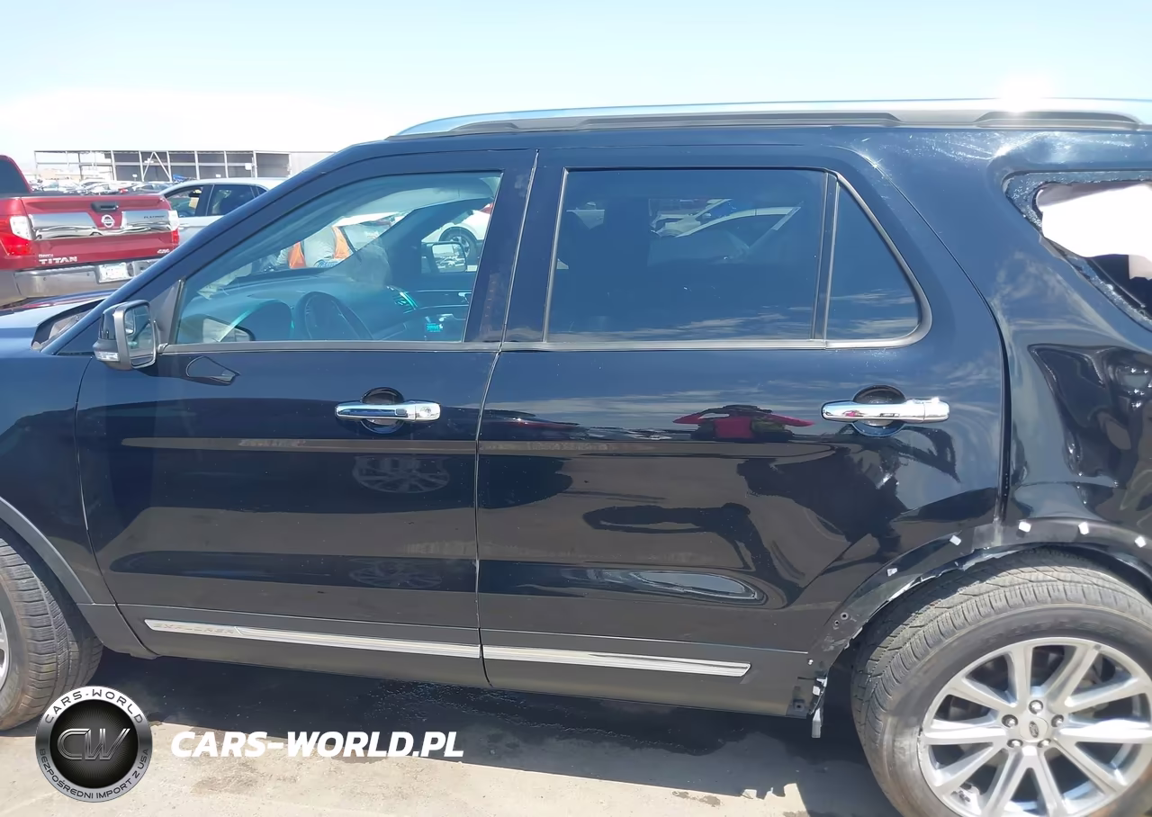 2017 Ford Explorer Limited VIN:1FM5K7F85HGC24093 - 14