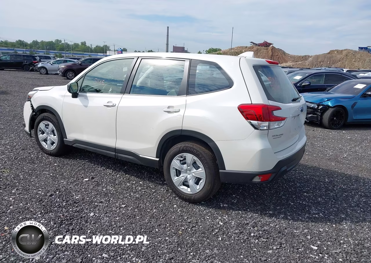 2022 Subaru Forester VIN:JF2SKAAC0NH472114 - 3