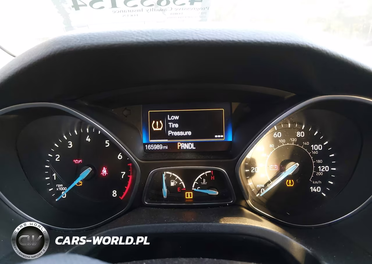 2015 Ford Focus S VIN:1FADP3E25FL377929 - 7