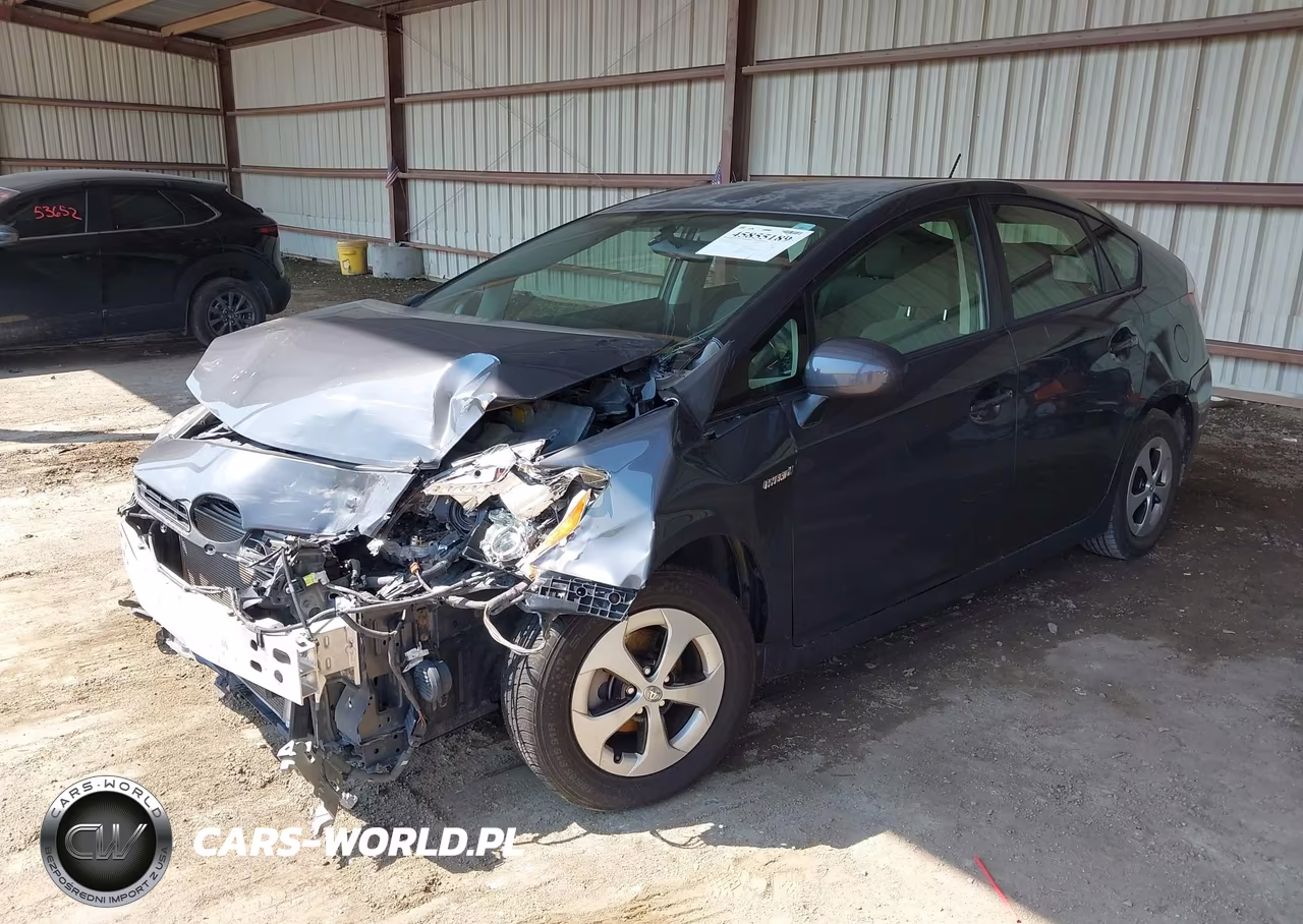 2013 Toyota Prius Two VIN:JTDKN3DU5D5557830 - 2