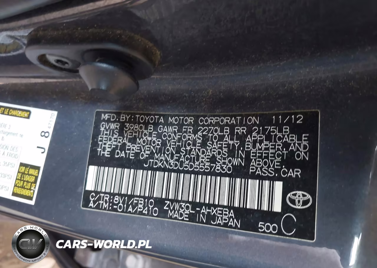 2013 Toyota Prius Two VIN:JTDKN3DU5D5557830 - 8