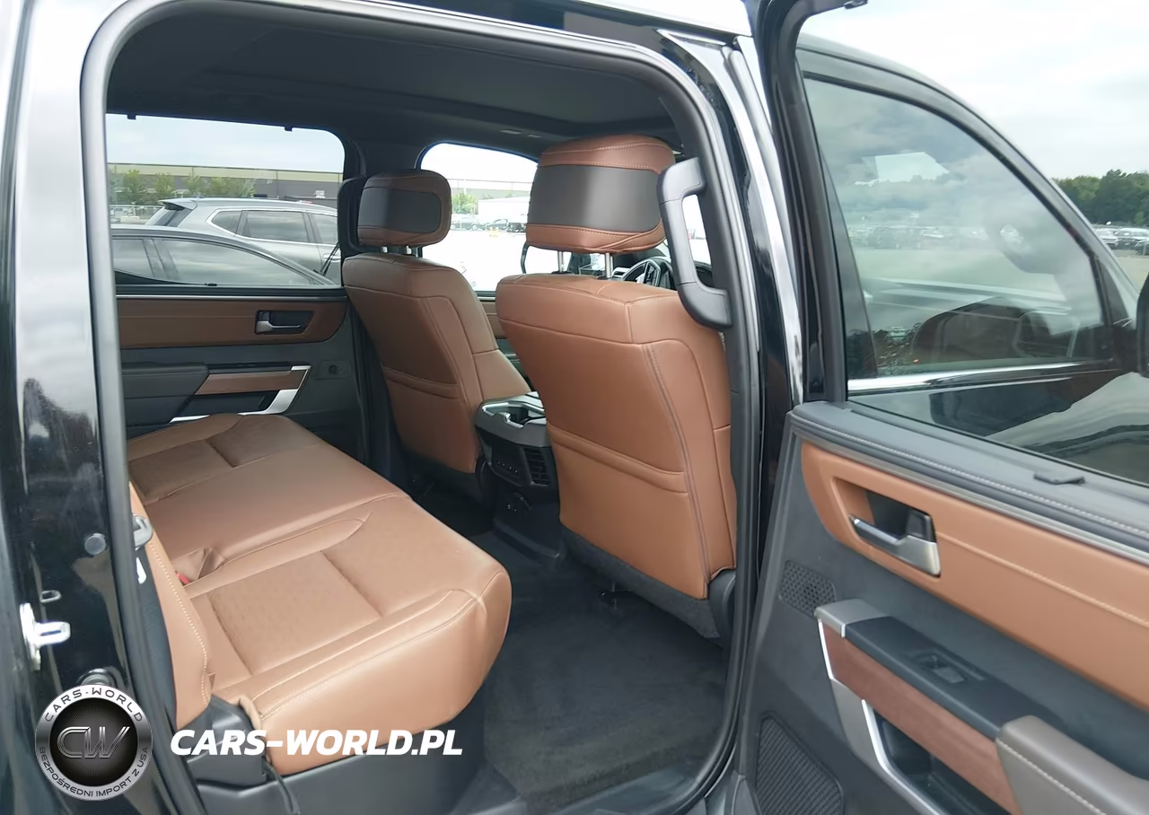 2023 Toyota Tundra 1794 Edition VIN:5TFMA5DB0PX119417 - 8