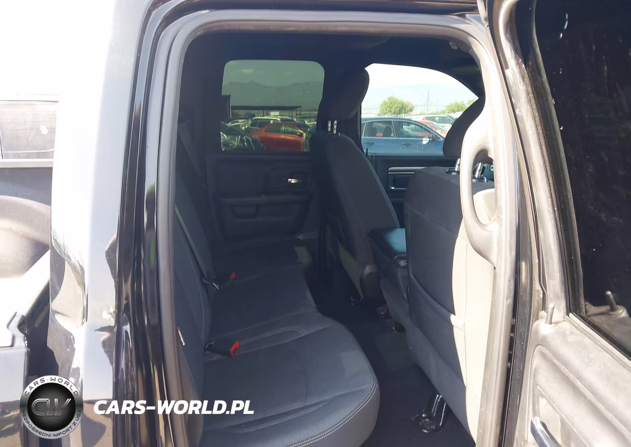 2021 Ram 1500 Classic Warlock 4X4 6'4 Box VIN:1C6RR7GG4MS548898 - 8