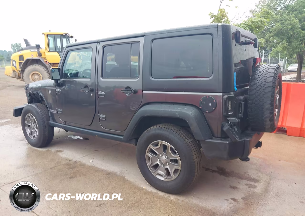 2016 Jeep Wrangler Unlimited Rubicon VIN:1C4BJWFG8GL295516 - 3