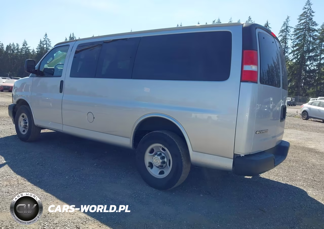 2019 Chevrolet Express 2500 Ls VIN:1GAWGEFG8K1282224 - 3