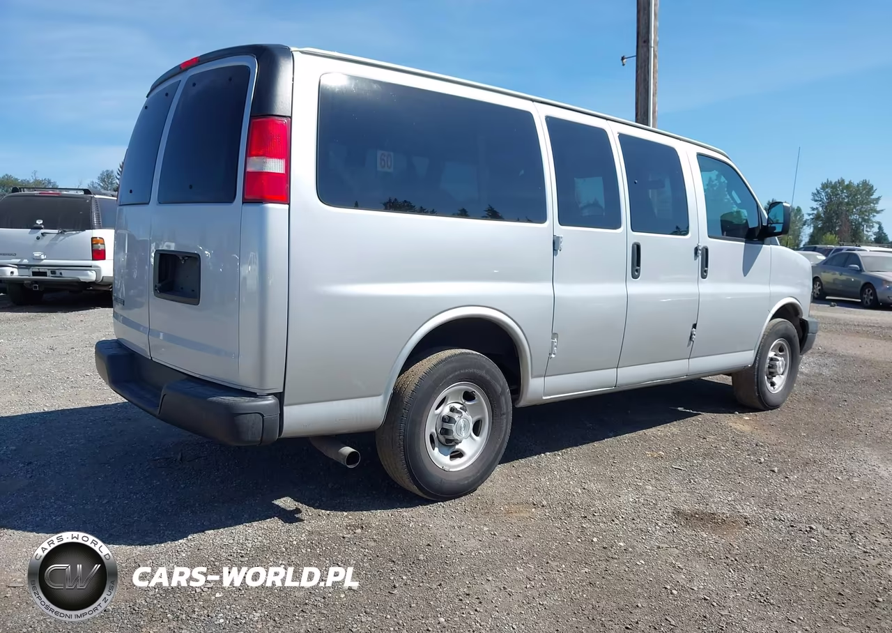 2019 Chevrolet Express 2500 Ls VIN:1GAWGEFG8K1282224 - 4