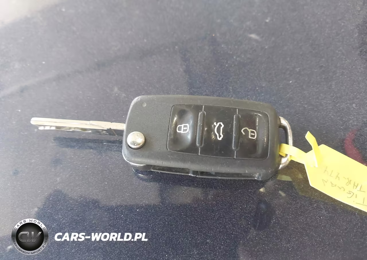 2011 Volkswagen Tiguan Se VIN:WVGAV7AX8BW528651 - 11