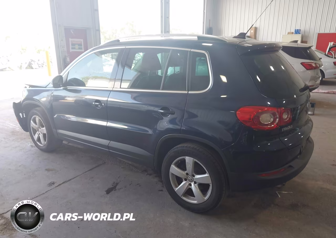 2011 Volkswagen Tiguan Se VIN:WVGAV7AX8BW528651 - 3